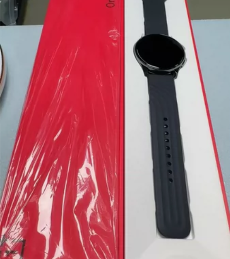 一加watch 全配95+ 感兴趣的话点“...