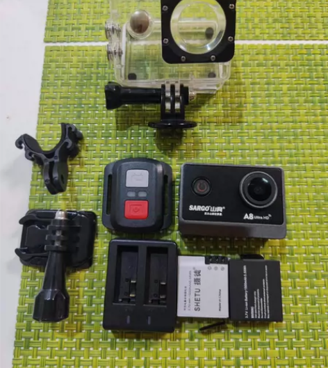 山狗A8运动相机200元转卖，所有功能都正...