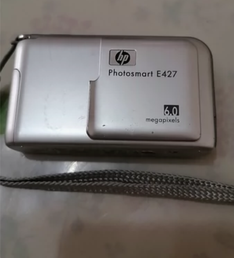 惠普数码相机E427，皮毛一般见图自定，功...