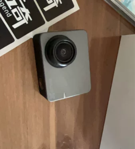 公司活动给的 全新萤石S3运动相机 送64...