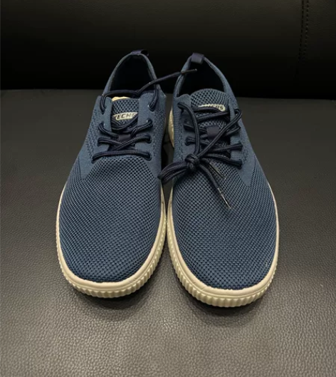 斯凯家男鞋休闲鞋 透气网，软垫舒服 颜色：...