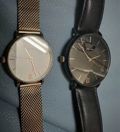 雷诺手表，100块钱两个，男表手时准，女表...