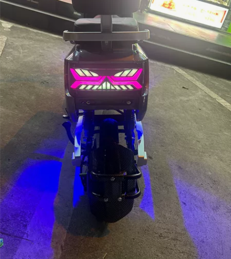 东莞呆不下去了，想过去深圳，便宜出爱车，电...