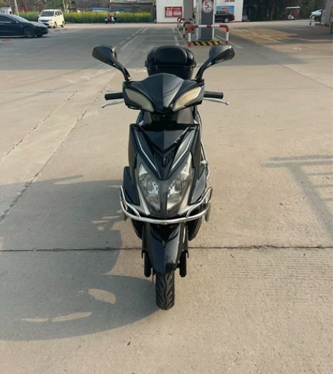 21年讴蒂125摩托车，高配液晶仪表，前后...