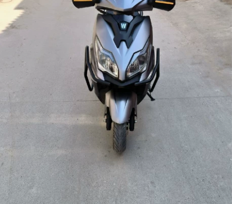 豪爵AFR125踏板摩托车 22款 必须落...