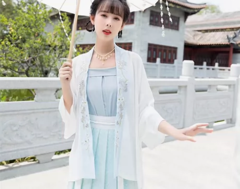 东月棠汉服【已绝版!】 轻薄渐变一片式宋制...