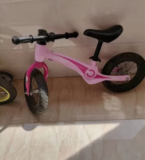 一个平衡车  品质好 质量佳 感兴趣的话点...