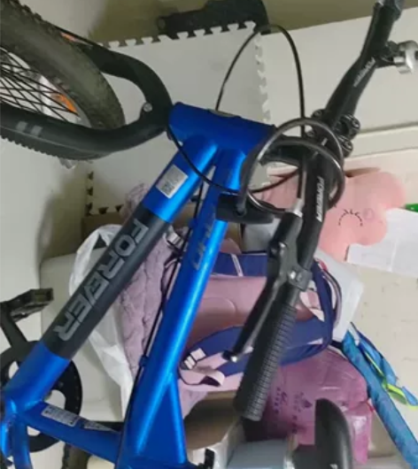 永久牌自行车小孩骑的， 感兴趣的话点“我想...