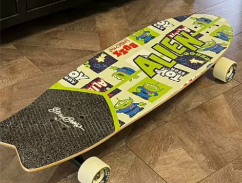 6OO多买的专业免蹬陆地冲浪板滑板转向桥刷...