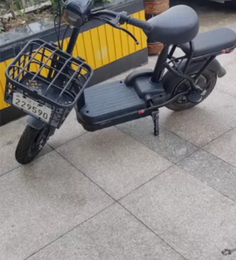 哈啰电动车！带GPs定位，手机启动！包过户 感兴趣的话点“我...