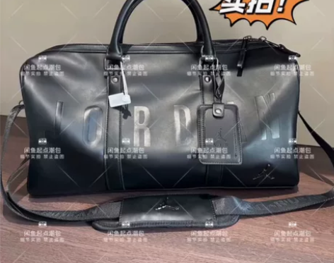 Jordan乔丹字母Logo健身包 AJ短...