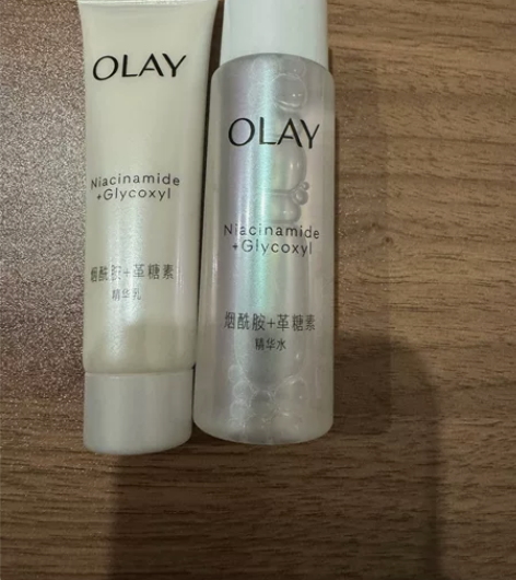 Olay烟酰胺精华水乳 全新的  东西太多...