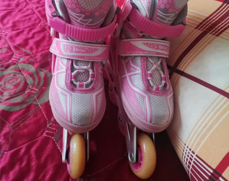 七彩猪儿童旱冰鞋 护膝护腕护肘六件套 颜色...