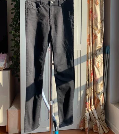 铅笔裤，stradivarius品牌，专柜...