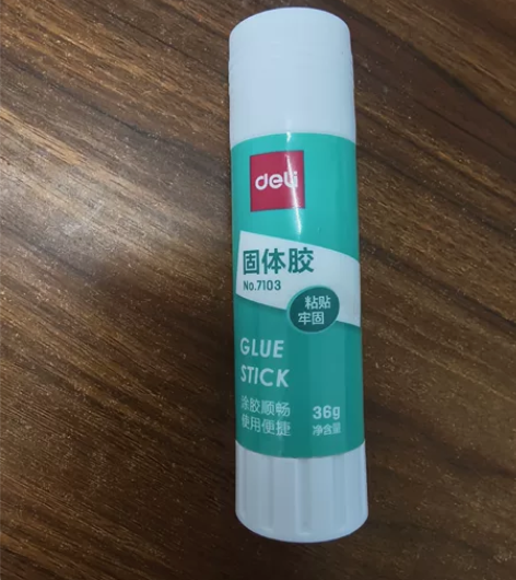 得力牌大号固体胶9成新就使用一两次 36克...