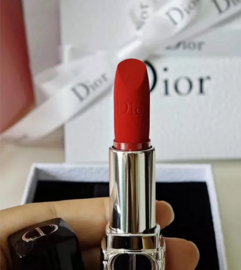 Dior迪奥口红丝绒999色号，有礼盒礼袋...