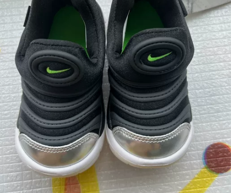 耐克毛毛虫鞋 经典款式  全新带吊牌 自家...