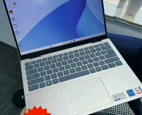 女生个人闲置高配华硕笔记本电脑独显四核商务...