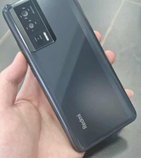 换机了出红米k60pro小靓12+256 ...