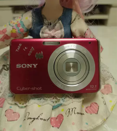 索尼w190 ccd 功能完好! 闪光灯正...