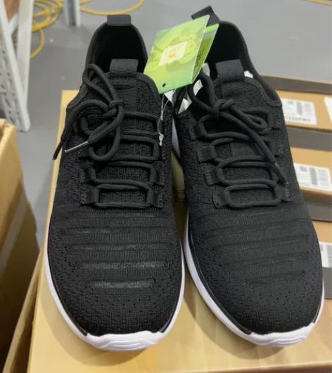 #Camel/骆驼 43-44码黑色，各一...