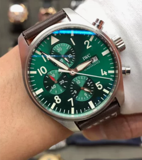 自己的万国男表，男士全自动机械手表，外观无...