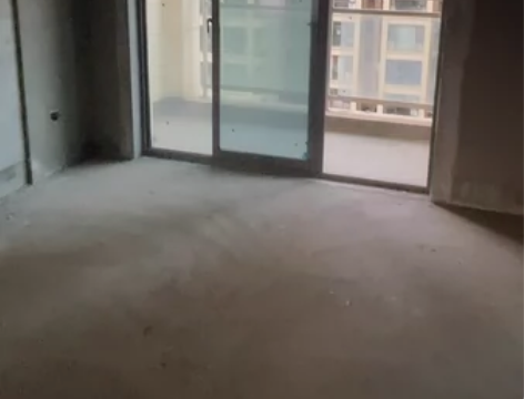 省政府地铁口，次新房五江书香苑126平米的...