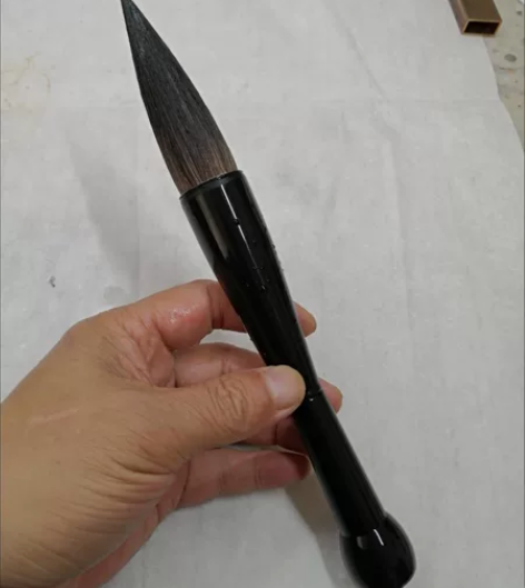 熊豪毛笔提斗口径1.6厘米，出峰6.5里面...