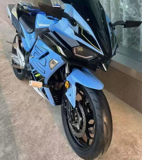 （手续齐全，必须过户，22年上牌）顶配前后...