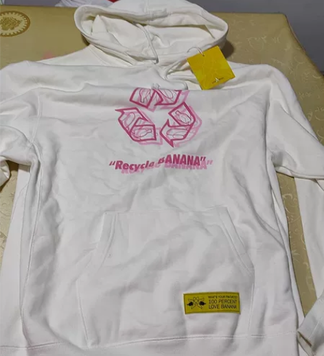 love banana男士潮牌卫衣。全新专...