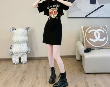 ?拉夏贝尔法式收腰黑色连衣裙女夏2024新...