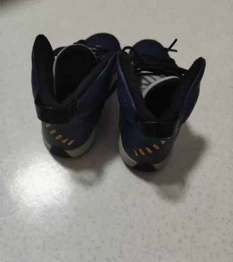 jordan男童篮球鞋，耐克童鞋，乔丹男童...