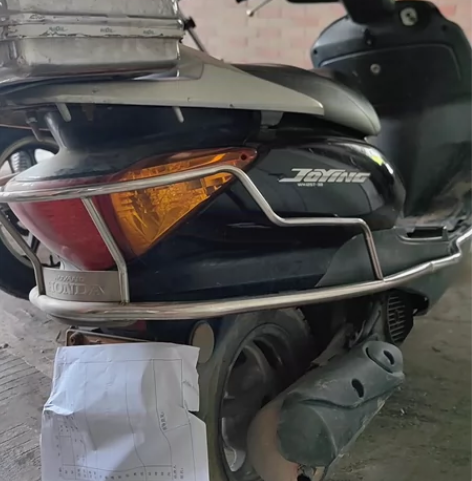 原装五羊本田佳颖125c1688元电话?1...