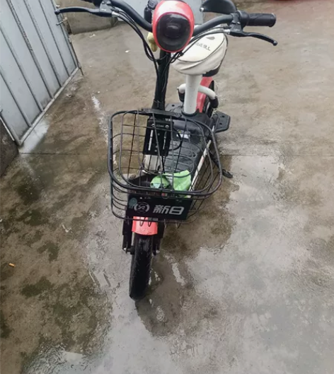 新日品牌电动车，八九成新电动自行车，满电续...