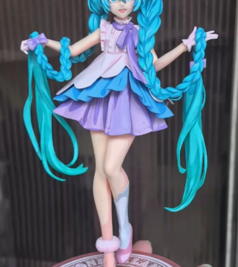 初音未来 手办 长发公主 二次元涂装，无盒...