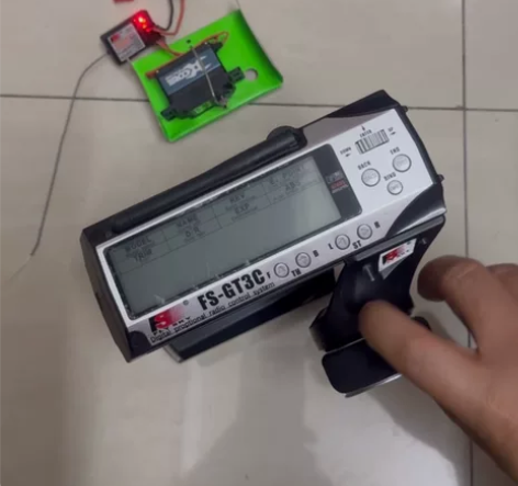 富斯GT3C遥控器 接收+发射，功能完好，...