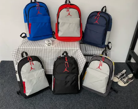 包邮 小红书同款包包系列 官网同步新款发售...