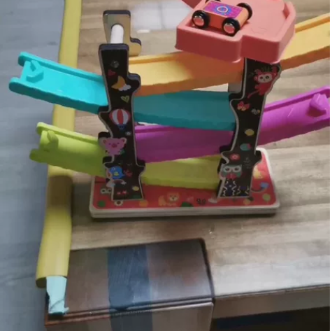 纽奇玩具 牌子是纽奇的，一共也没玩两次，买...