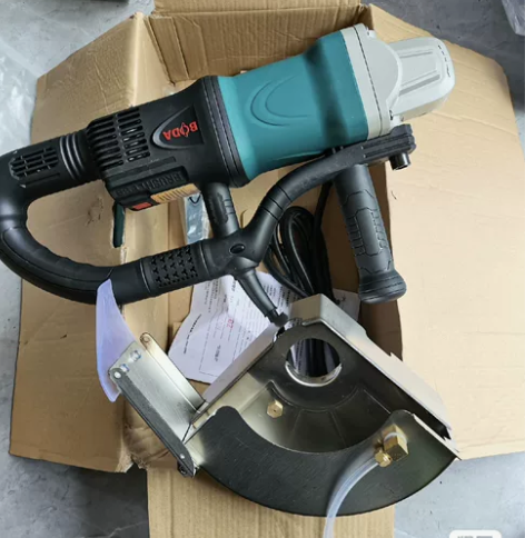 博大BLC2-230无刷切割机开槽很轻松博...