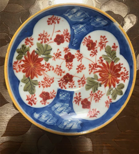 青花加彩，一杯一碟，品茶利器。全品相，轻微...