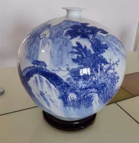 包邮低价出售 方春辉作品 山水石榴瓶 带证...