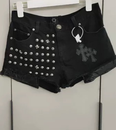 黑色牛仔重工短裤，无弹力 腰围77cm2尺...