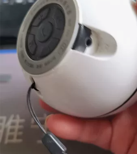 雅兰仕蓝牙小音箱，可以插卡，到手即用，喜欢...