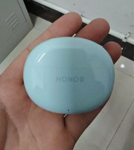 包邮出荣耀earbuds x7蓝色，有轻微...