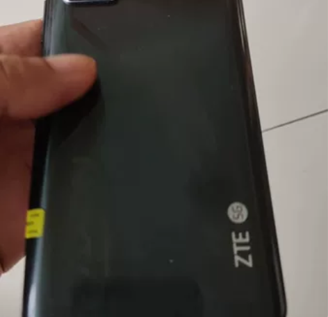 中兴axon30S全网通5G手机 机器无拆...