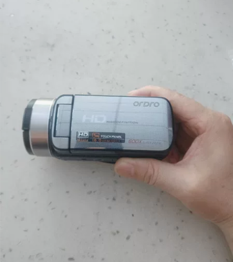 欧达HDV-Z60 闪存摄录一体机、拍照摄...