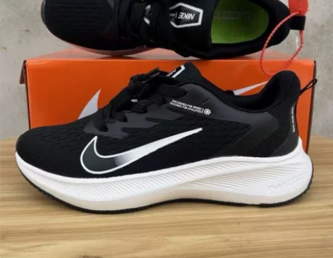 全新耐克休闲跑步鞋 运动鞋 nike休闲鞋...