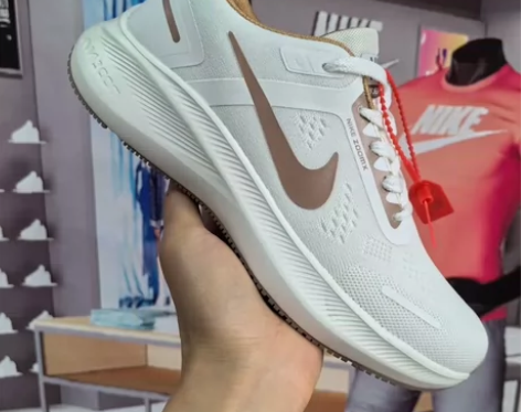 特价处理！Nike耐克夏季运动鞋男鞋奥运跑...