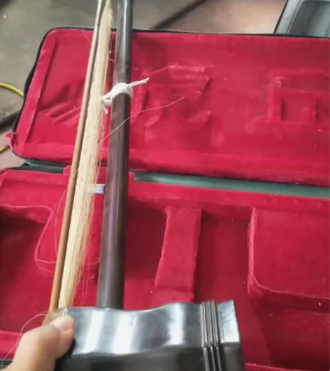 二胡，虎丘二胡，没有琴头，弓码齐全，可正常...