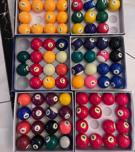 三个起包邮发货全新5.72普通标准台球表面...